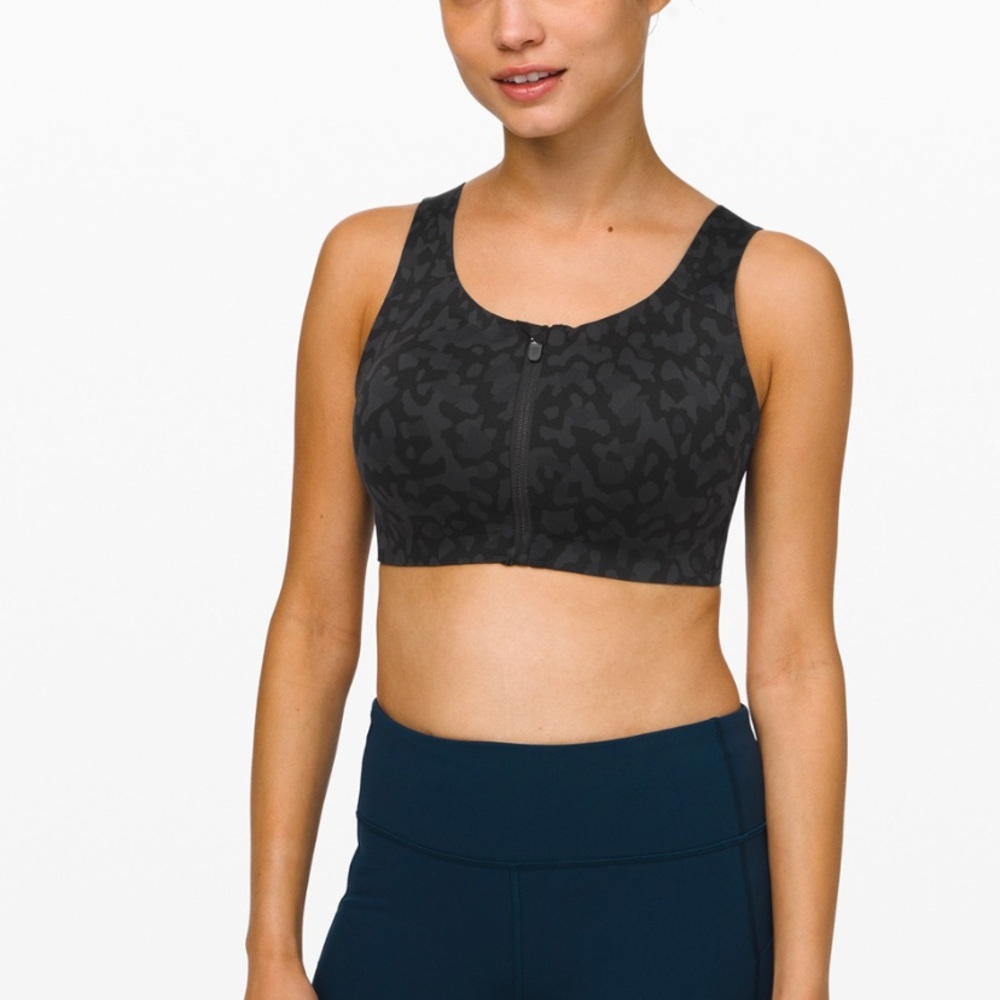 Lululemon Enlite zip front run bra